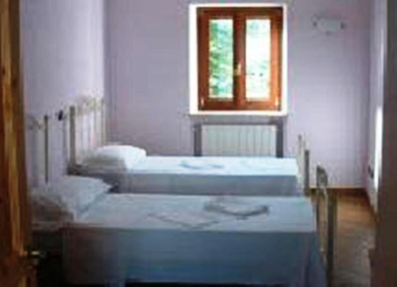 Locanda Dl'Angel Villar San Costanzo Room photo
